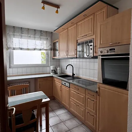 公寓 Grosse Verkehrsguenstig Im Zentrum Duisburgs *