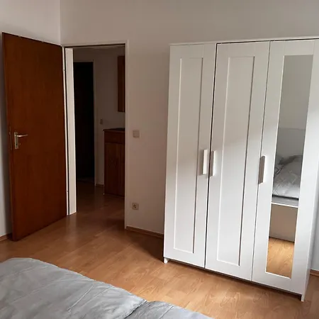 Appartement Grosse Verkehrsguenstig Im Zentrum Duisburgs *