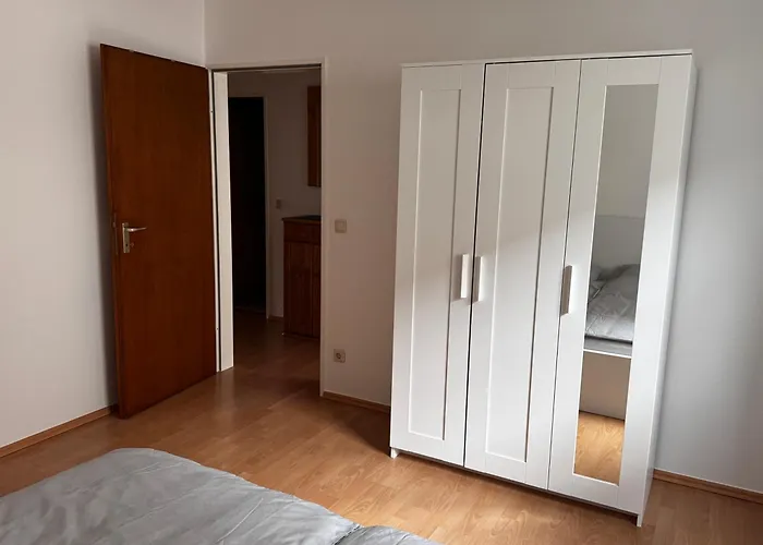 Appartement Grosse Verkehrsguenstig Im Zentrum Duisburgs *